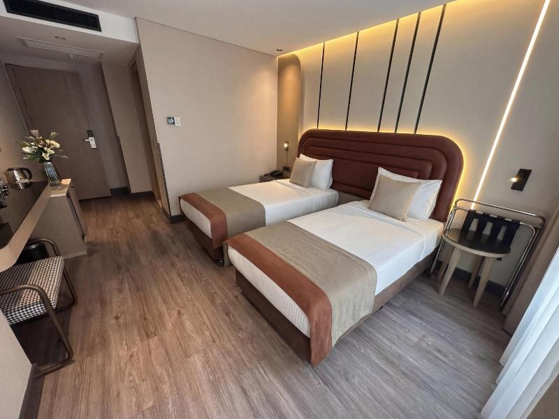 Edition Old City Hotel image