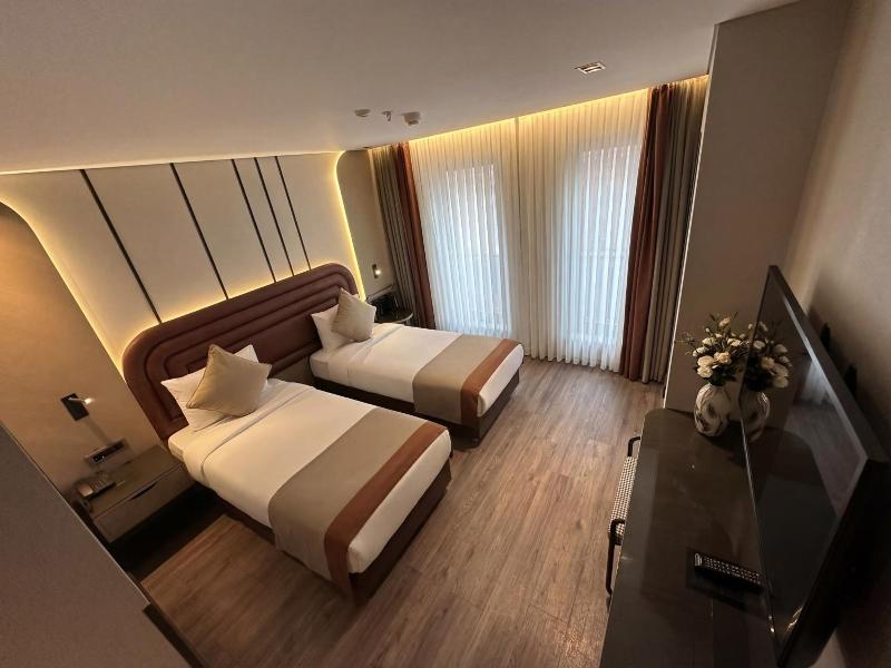 Edition Old City Hotel image