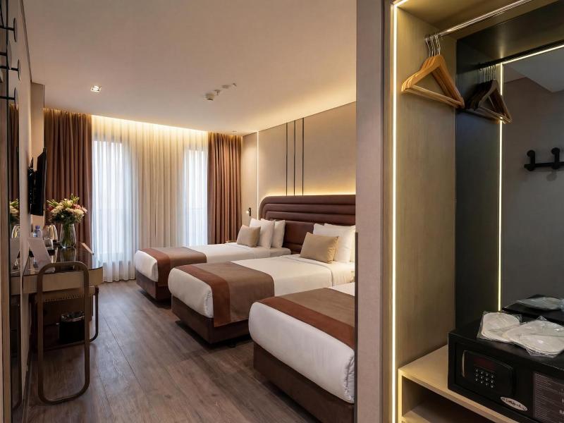Edition Old City Hotel image