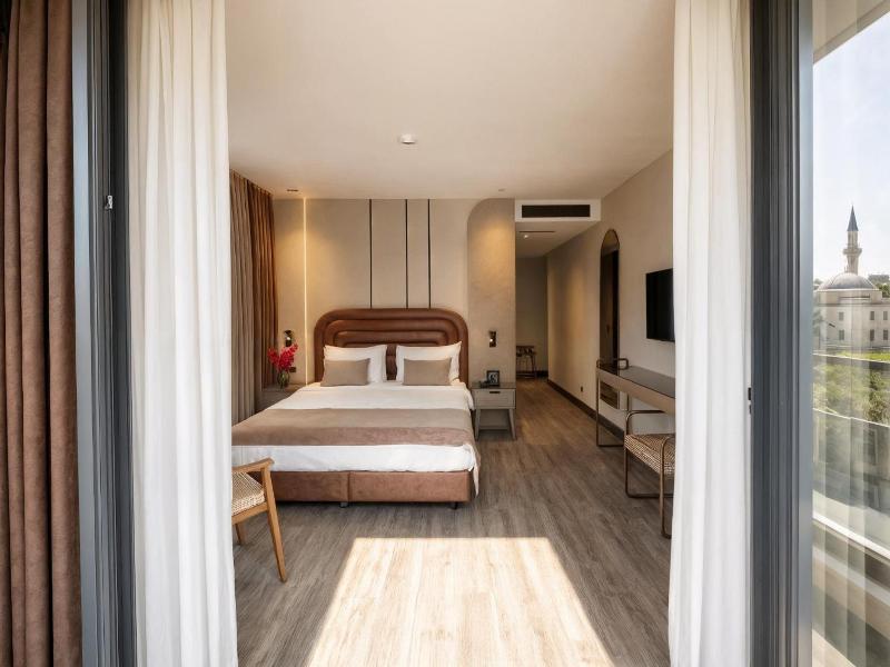 Edition Old City Hotel image