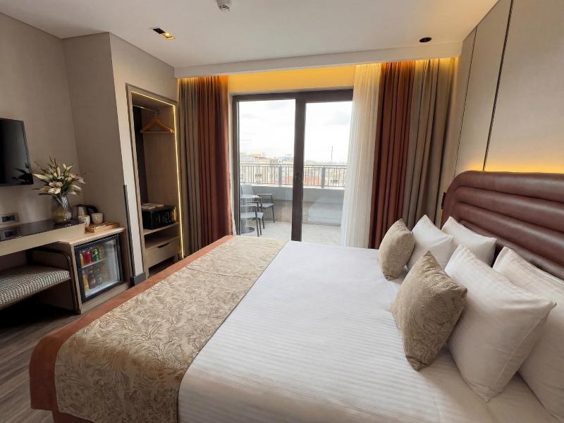 Edition Old City Hotel image