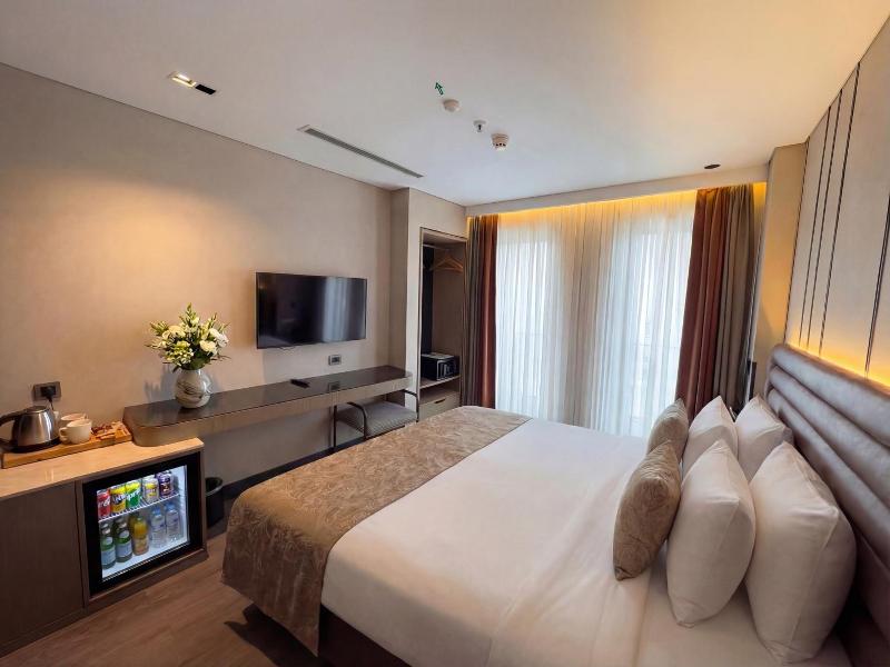 Edition Old City Hotel image