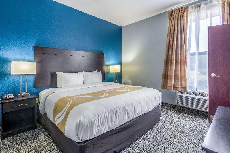 Hotel Quality Suites Maumelle - Little Rock NW