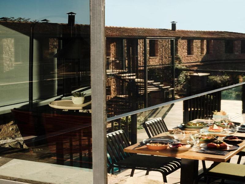 Not Hotel image