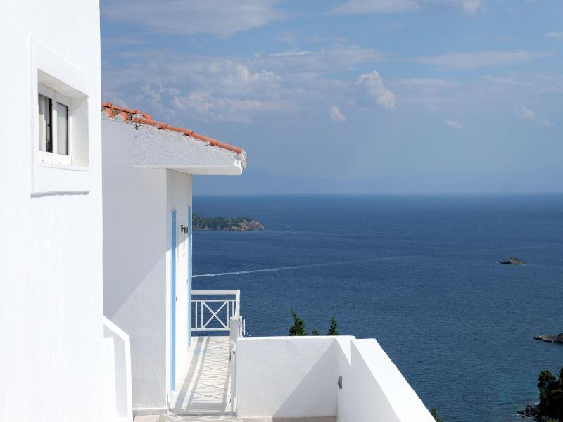 Oniro Skiathos image