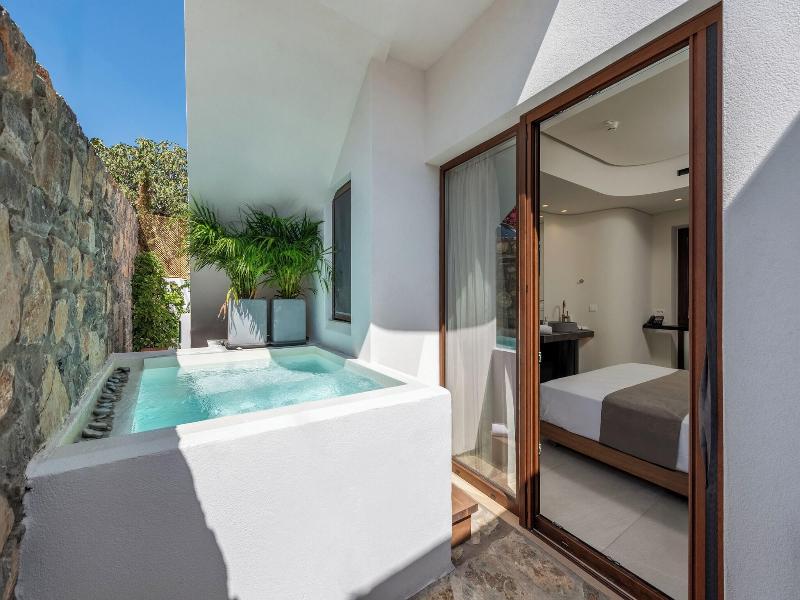 Elounda Stories Boutique Hotel