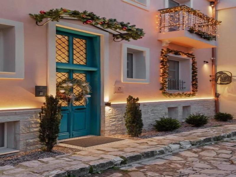 Naiades The Residence Ioannina Castle