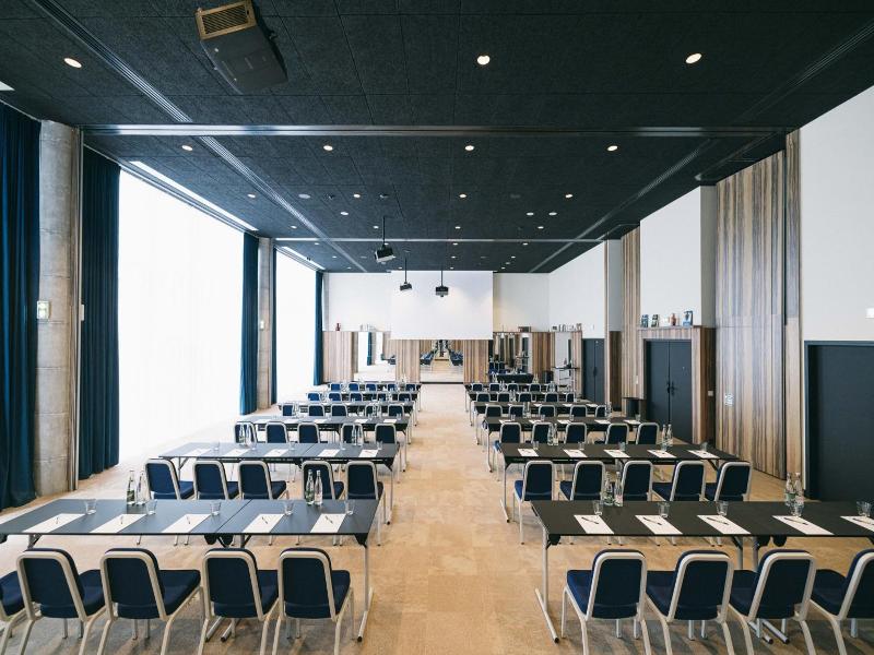 Kopster Hotel Residence Paris Ouest Colombes image