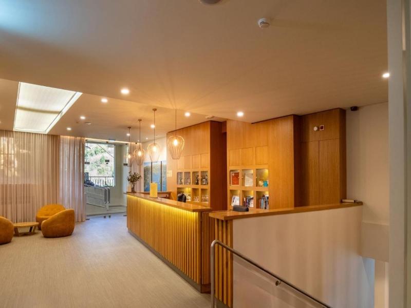 Adelaide Hotel image