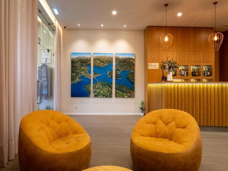 Adelaide Hotel image