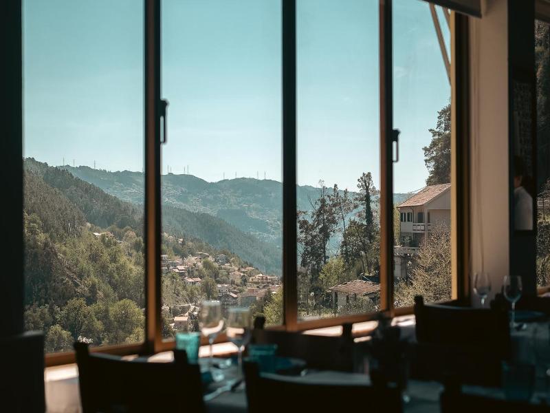Adelaide Hotel image