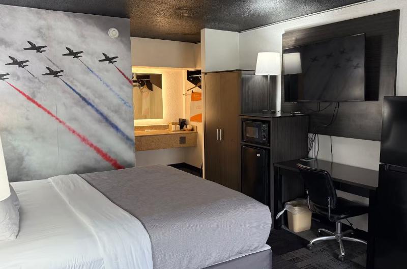 Eglin Extended Stay Hotel A Howard Johnson Wyndham image