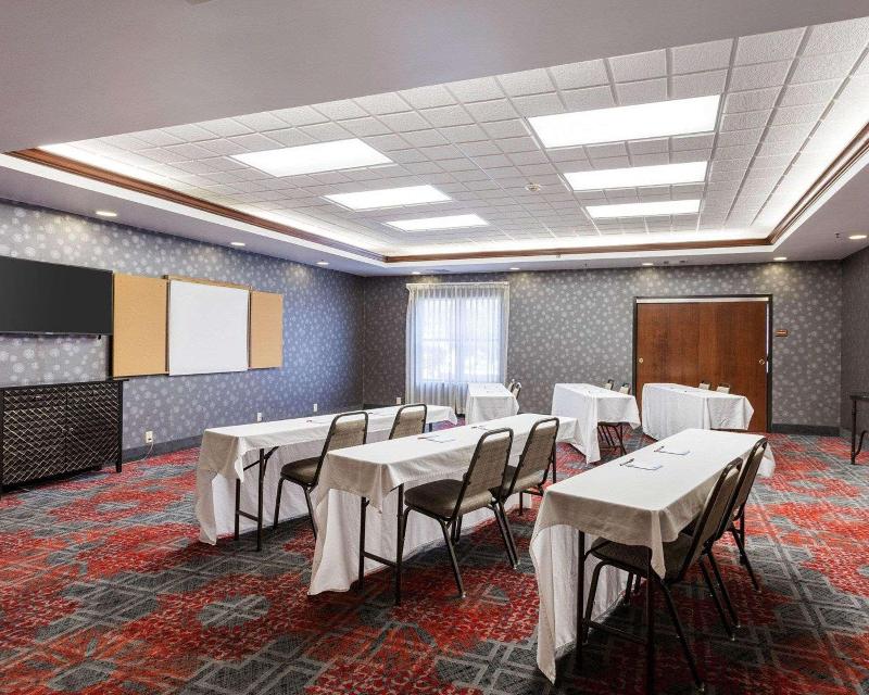 Comfort Suites Southaven - Memphis South image