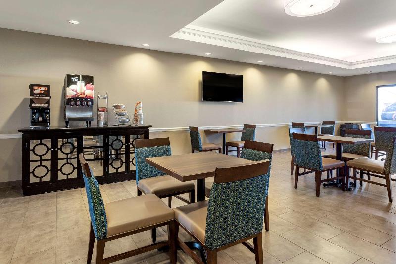 Comfort Suites Southaven - Memphis South image