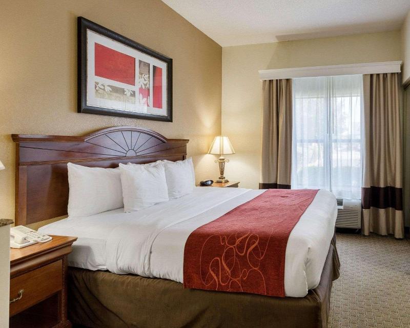 Comfort Suites Southaven - Memphis South image