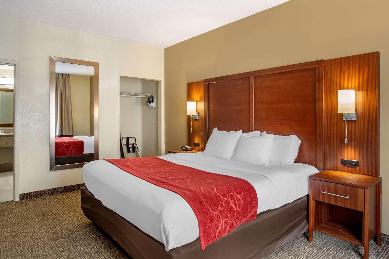 Comfort Suites Southaven - Memphis South image