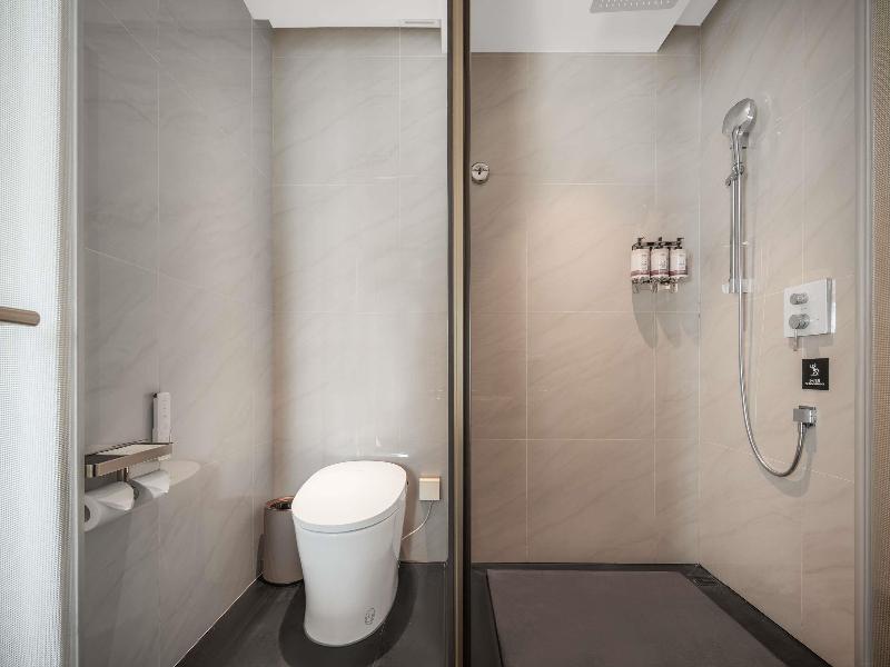 Mövenpick By Accor Kuanzhai Alley Chengdu image
