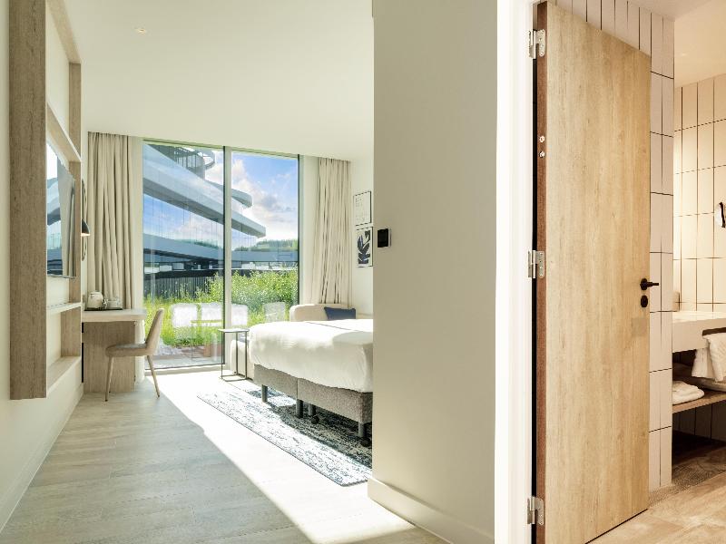 Hilton Garden Inn Brussels Airport image