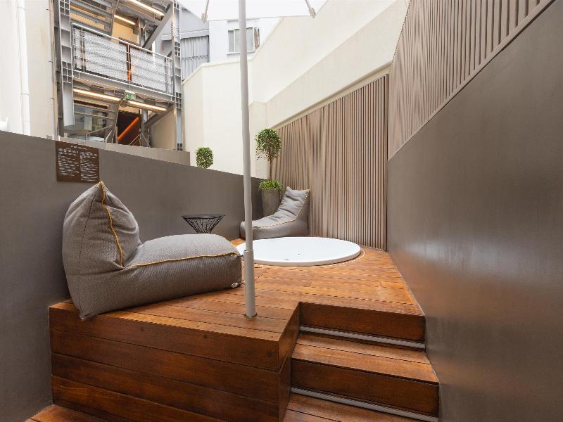 Adia Aluma Athens, Curio Collection image