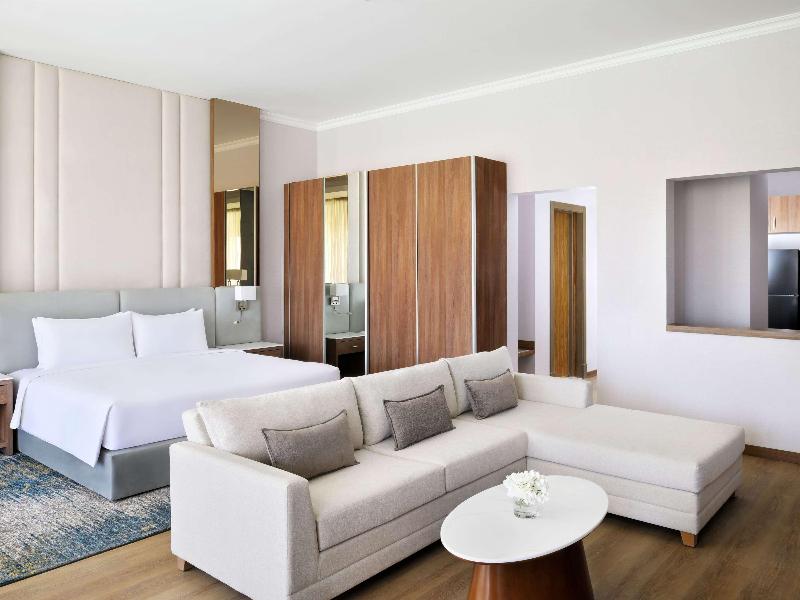 Mövenpick Hotel Waad Al Shamal image