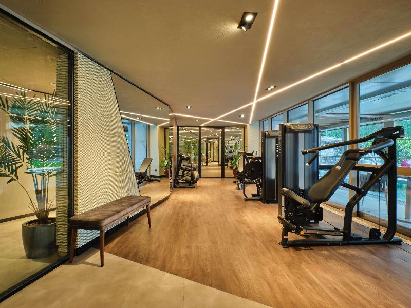 Novotel Istanbul Bomonti image