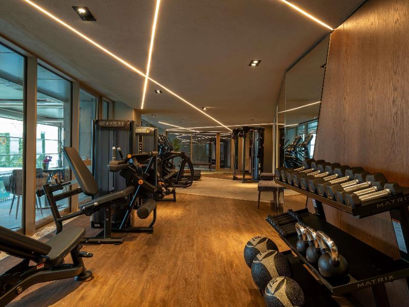Novotel Istanbul Bomonti image