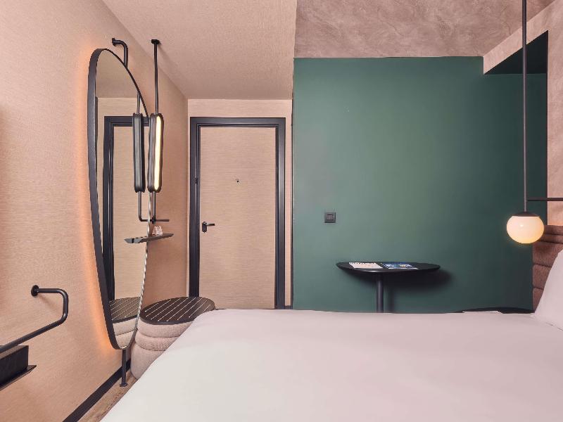 Novotel Istanbul Bomonti image