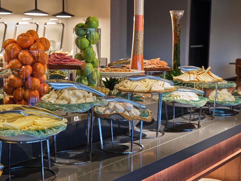 Novotel Istanbul Bomonti image