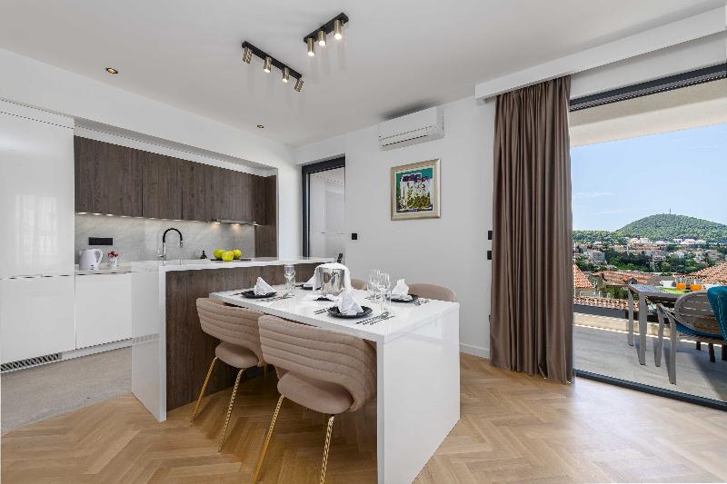 Rausion Luxury Apartments image
