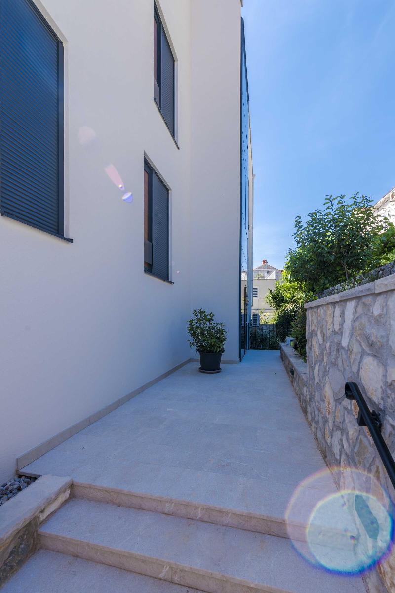Rausion Luxury Apartments image