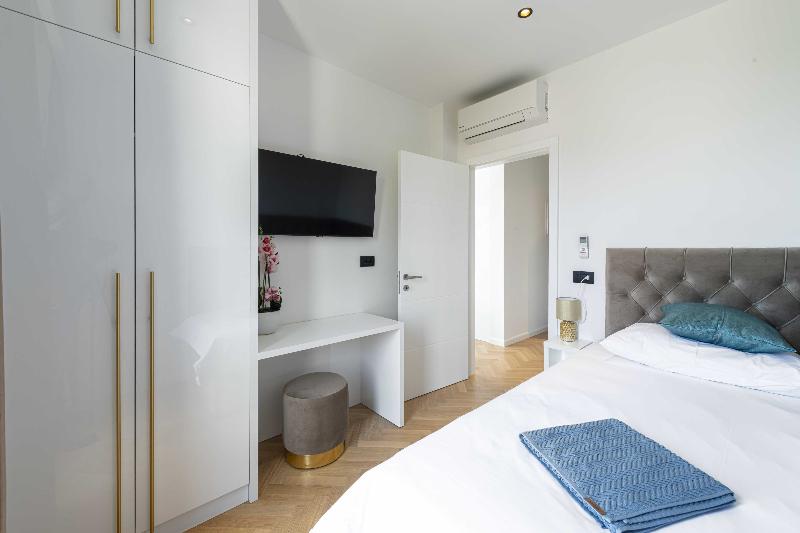 Rausion Luxury Apartments image