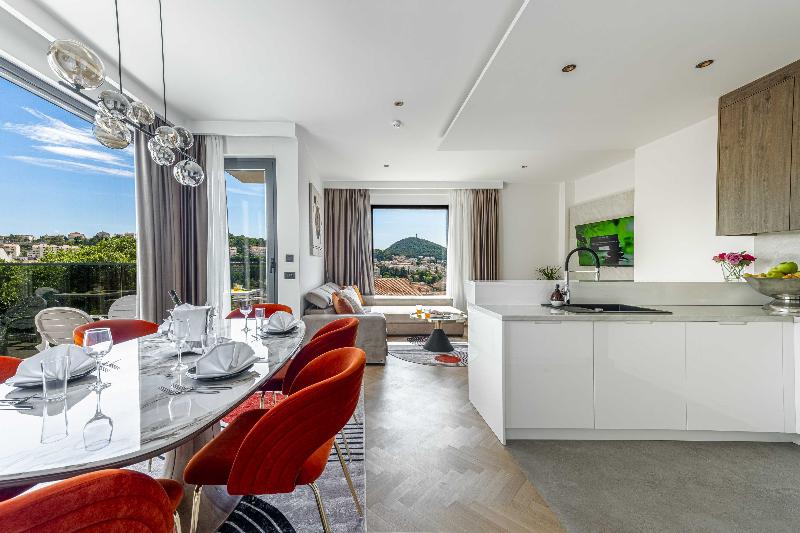 Rausion Luxury Apartments image