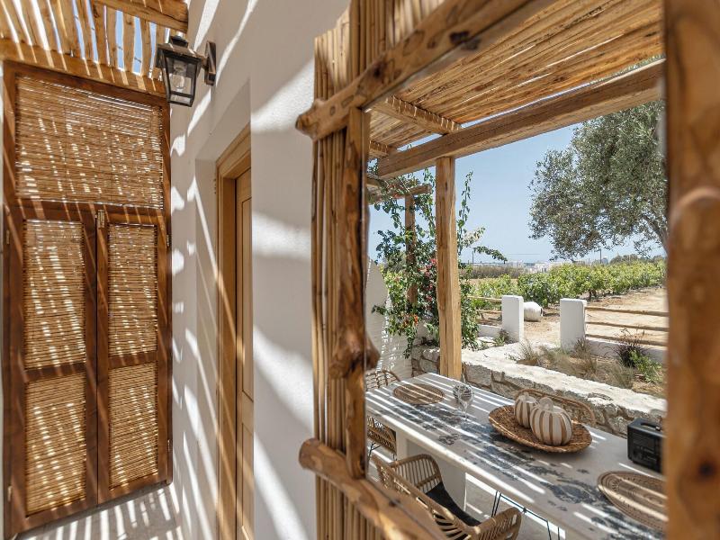 Naxian Serenity Suites image