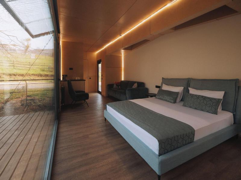 Kiketi Farm Hotel image