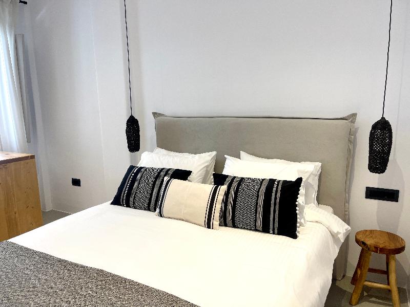 Mykonos Dot Suites image
