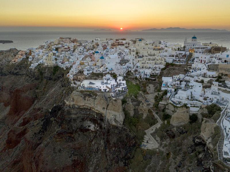 Pearl Of Caldera Oia Boutique Hotel image