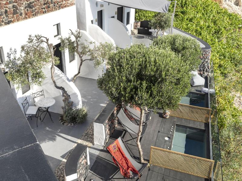 Pearl Of Caldera Oia Boutique Hotel image