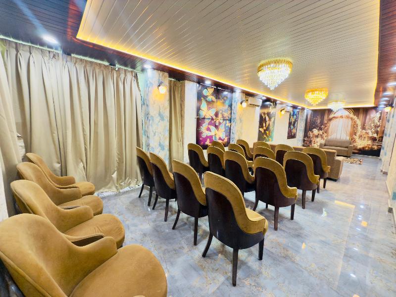 Hotel Dream Palace image