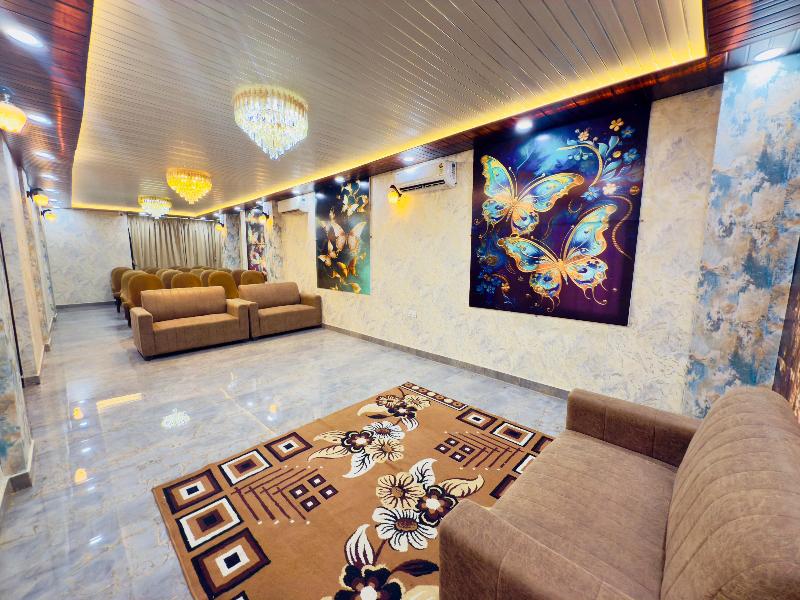 Hotel Dream Palace image