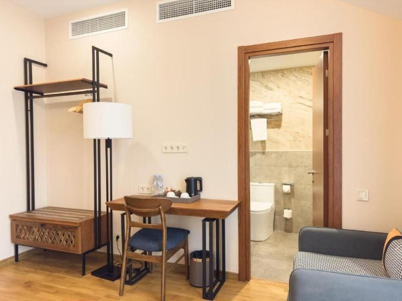 Agarani Estate image