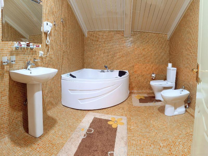 City Line Boutique Hotel 2