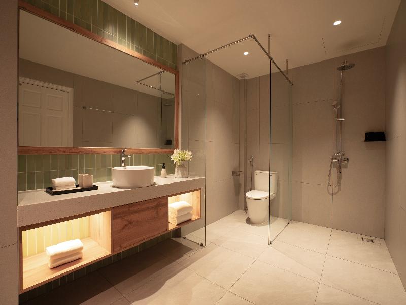 M Village Resort Riverbeach Hoi An image