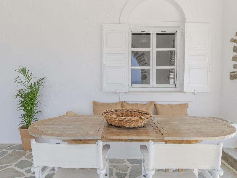 Anthemion Paros A Villas Suites image