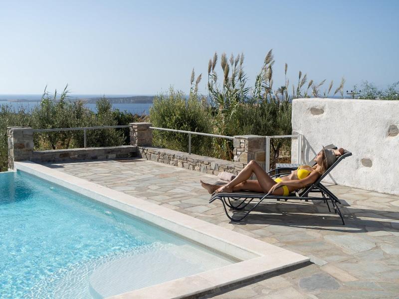 Anthemion Paros A Villas Suites image