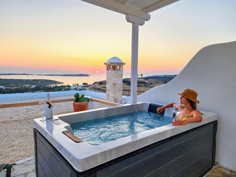 Anthemion Paros A Villas Suites image