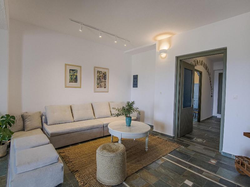 Anthemion Paros A Villas Suites image