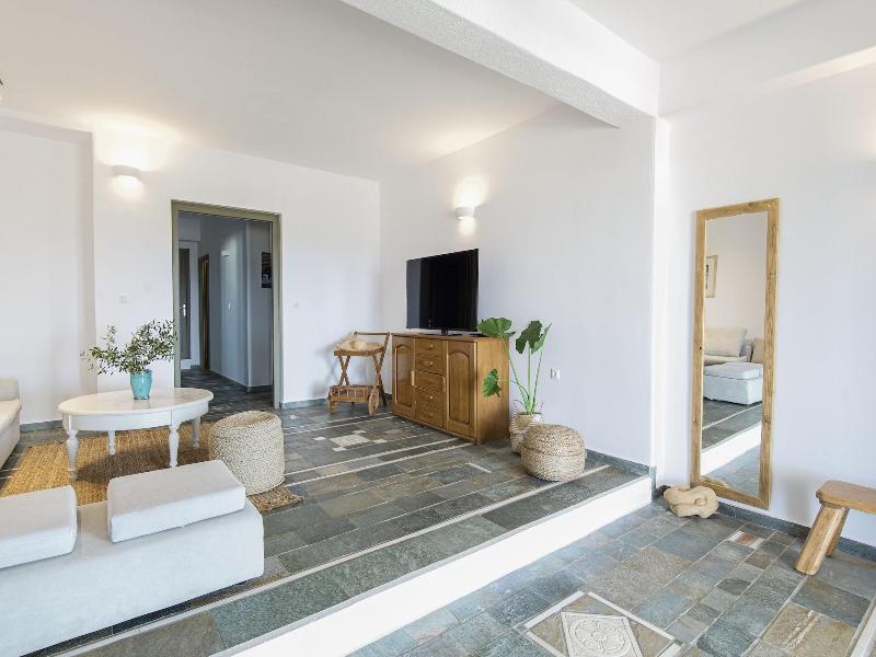 Anthemion Paros A Villas Suites image