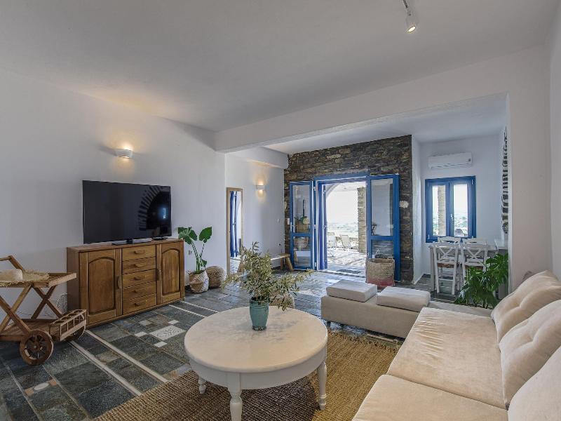 Anthemion Paros A Villas Suites image