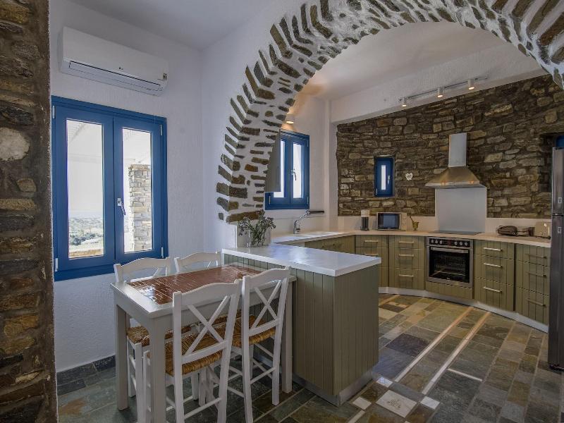 Anthemion Paros A Villas Suites image