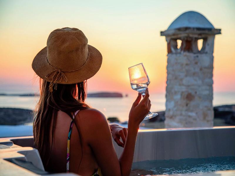 Anthemion Paros A Villas Suites image